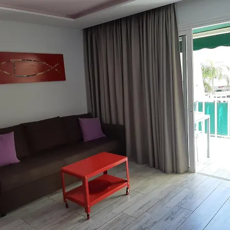 Deluxe Con Piscina Climatizada Costa Adeje (Tenerife)