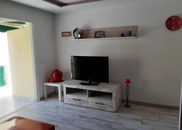 Deluxe Con Piscina Climatizada Apartman