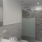 Deluxe Con Piscina Climatizada Апартаменты *