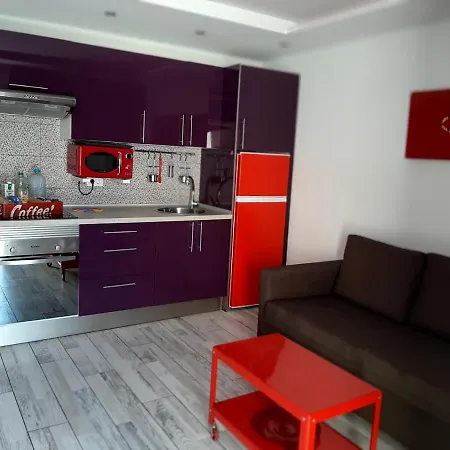 Deluxe Con Piscina Climatizada אדחה