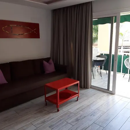 Deluxe Con Piscina Climatizada