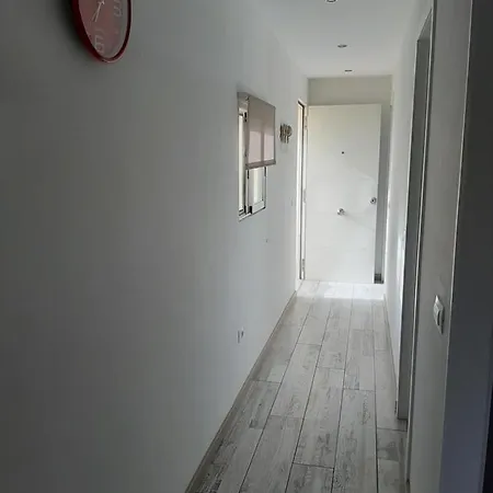 Apartment Deluxe Con Piscina Climatizada